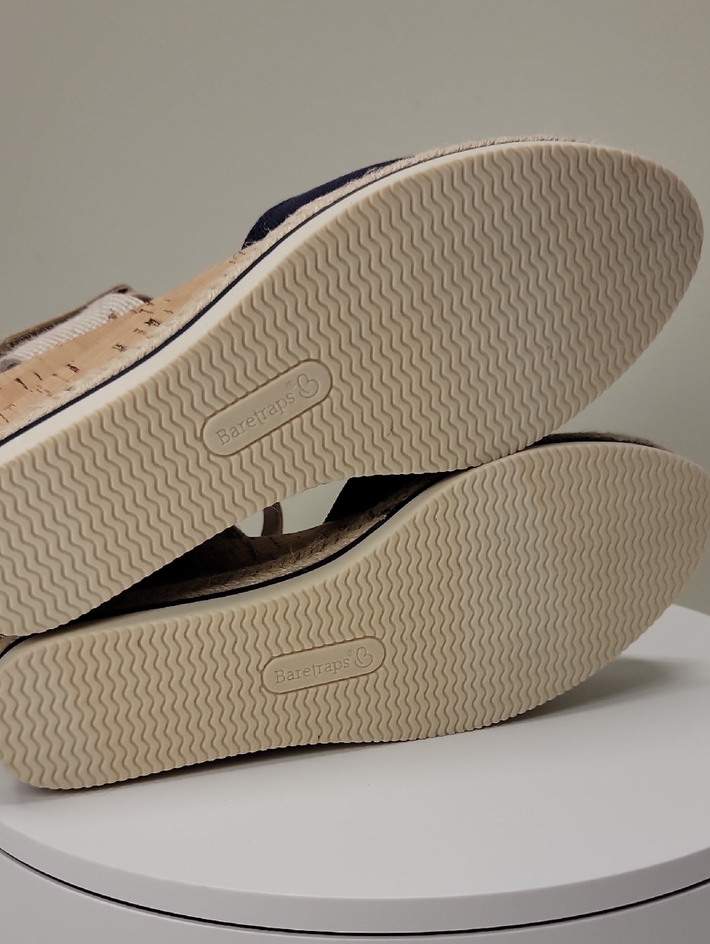 BARETRAPS-NEW IN BOX- Navy Canvas and Beige Cork Wedge Sandals - Picture 12 of 13